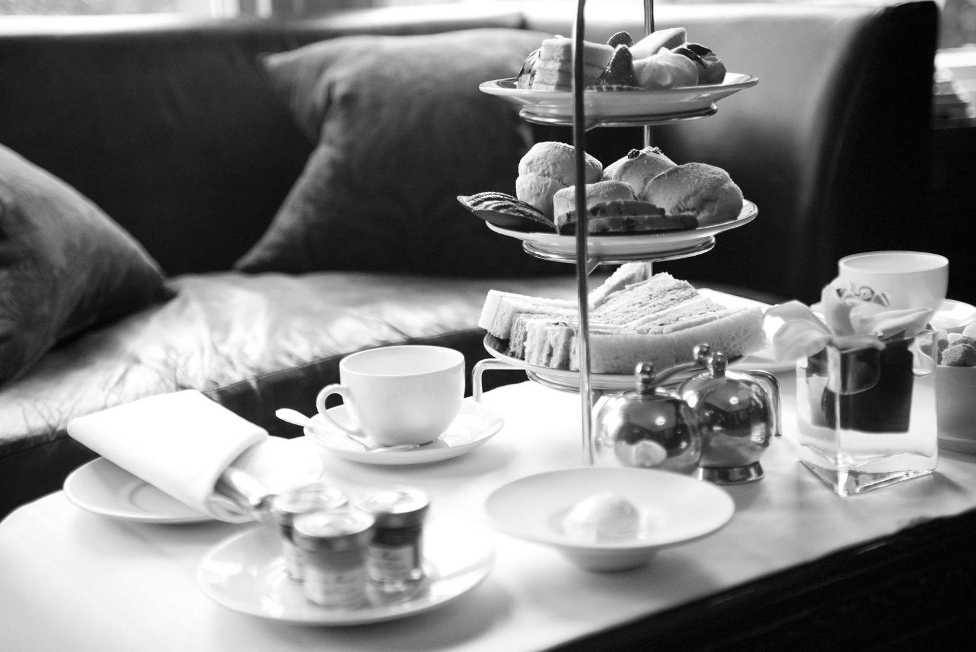 德文郡花园杜文酒店 格拉斯哥 外观 照片 Afternoon tea