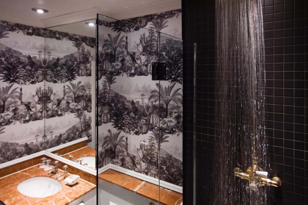 德文郡花园杜文酒店 格拉斯哥 外观 照片 A shower with a fixed shower head